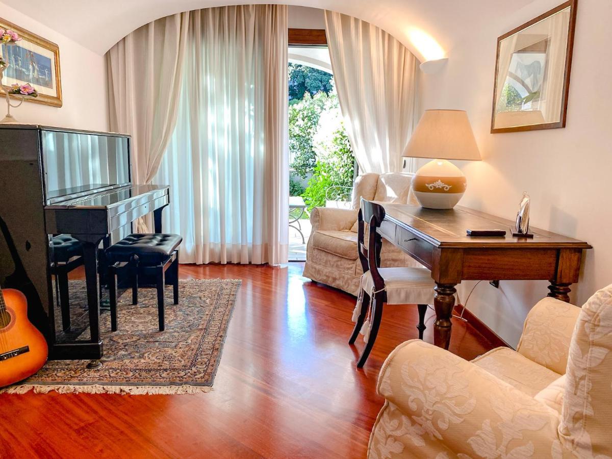 Апартаменты Casa Sterlizia Ольбия Экстерьер фото