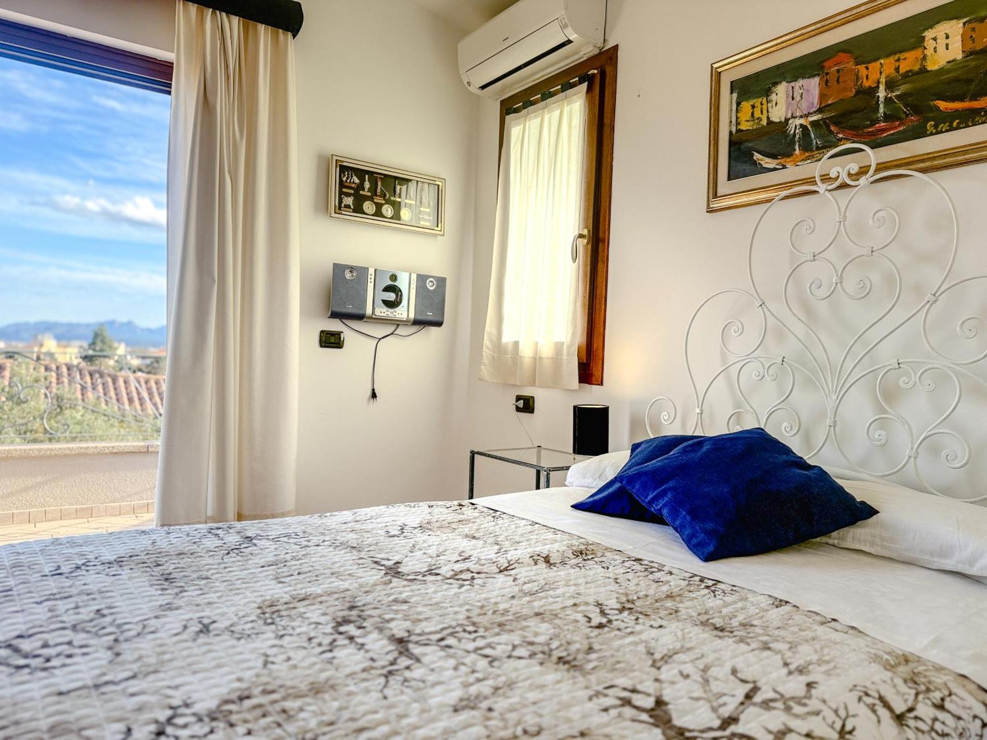 Апартаменты Casa Sterlizia Ольбия Экстерьер фото